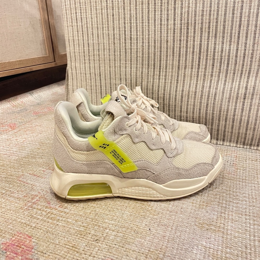 2021 Jordan MA2 'Pale Ivory Volt'